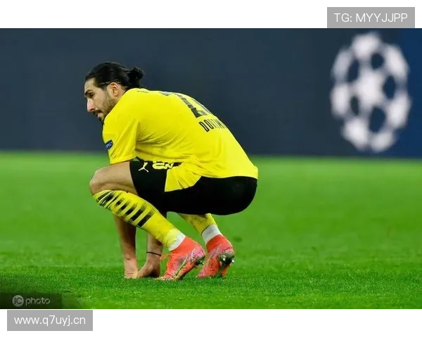 托马松是否该因犯规获点球判罚